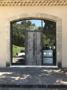 Porte d'Entrée dans Châssis Métal ou Alu-image